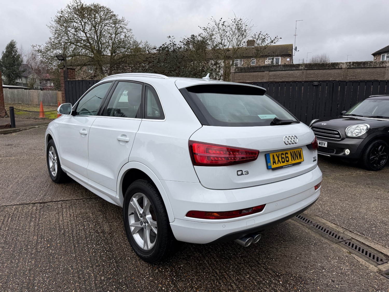 Used Audi Q3 2017 for sale - 77530557: Photo 4