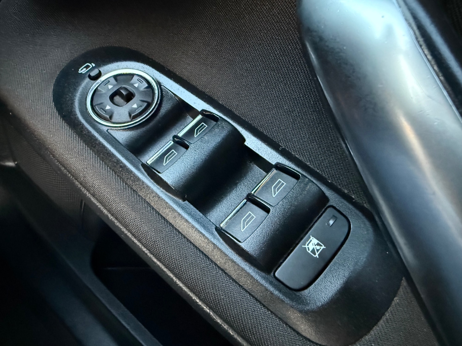 Used Ford Mondeo 2010 for sale - 77011831: Photo 38