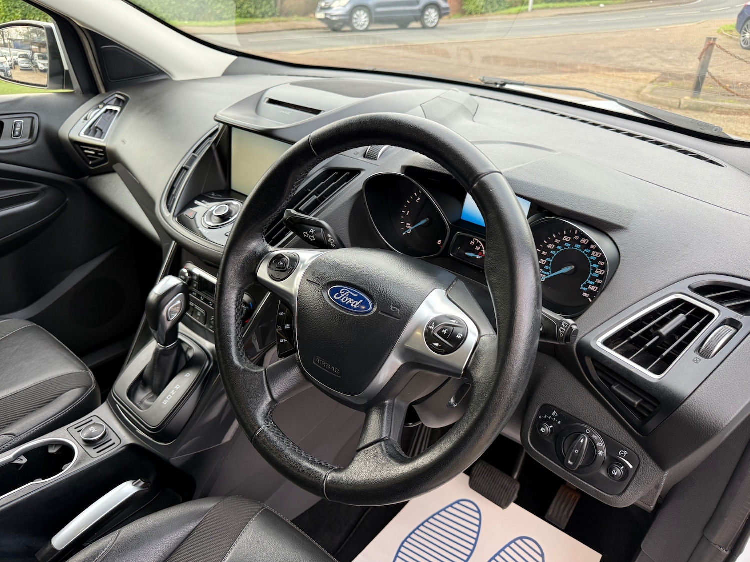 Used Ford Kuga 2015 for sale - 76958617: Photo 11