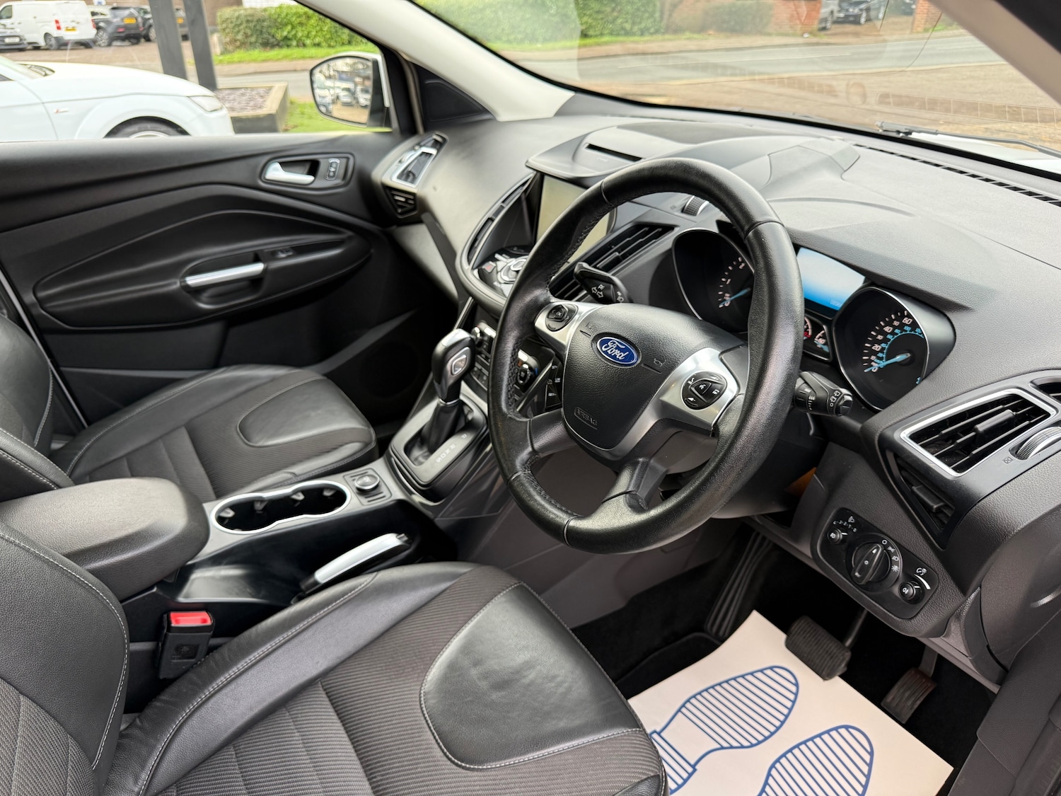 Used Ford Kuga 2015 for sale - 76958617: Photo 12