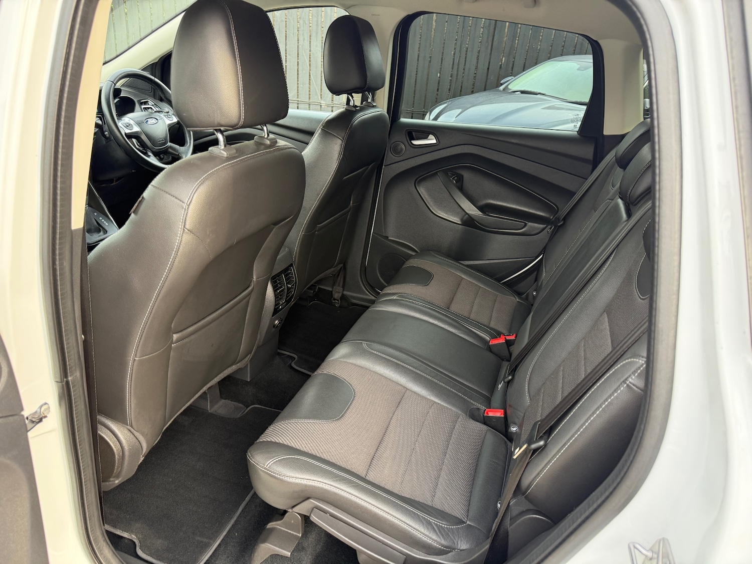 Used Ford Kuga 2015 for sale - 76958617: Photo 26