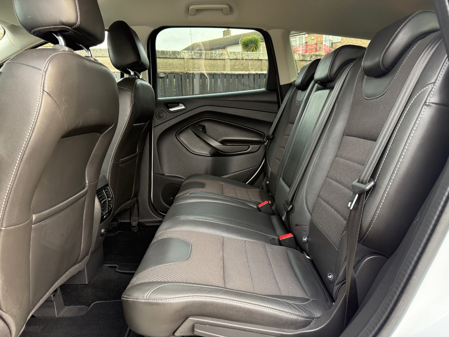 Used Ford Kuga 2015 for sale - 76958617: Photo 27