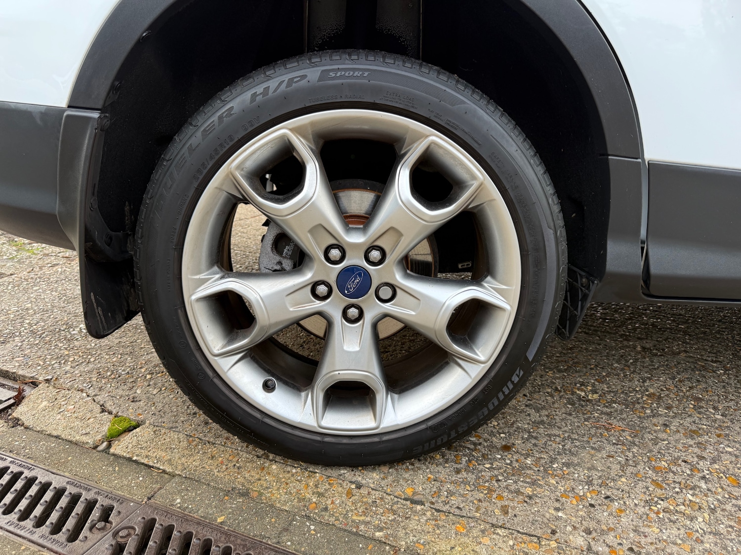 Used Ford Kuga 2015 for sale - 76958617: Photo 33