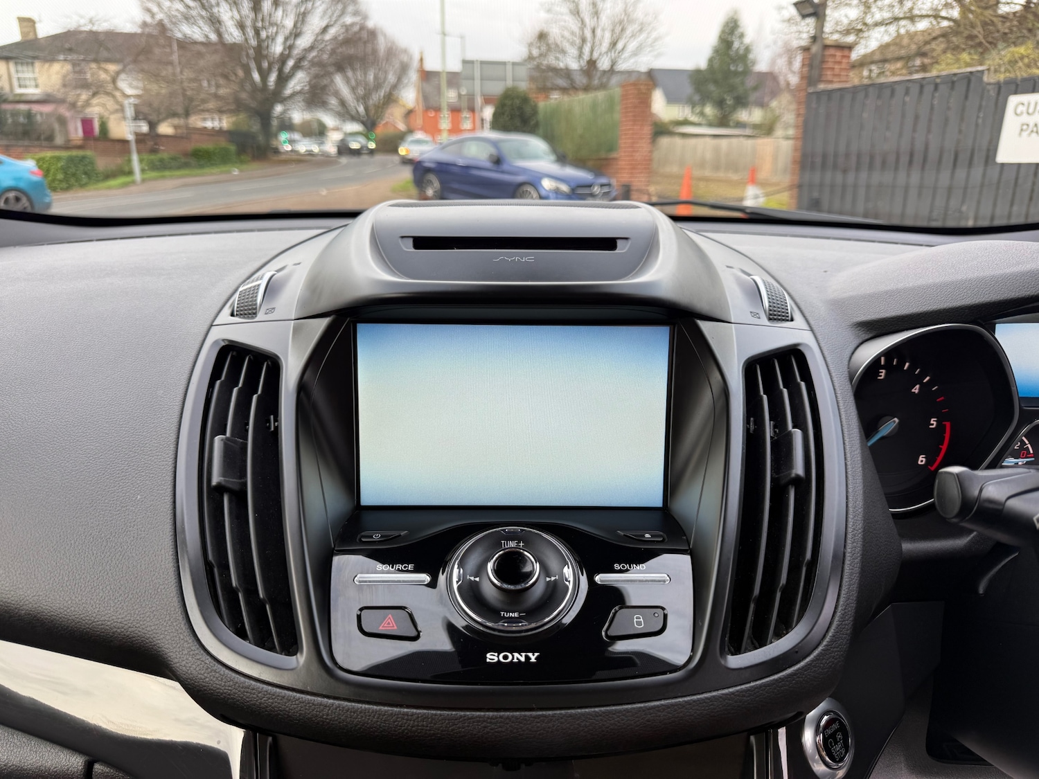 Used Ford Kuga 2015 for sale - 76958617: Photo 39