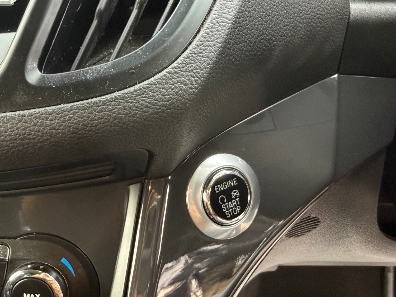 Used Ford Kuga 2015 for sale - 76958617: Photo 42