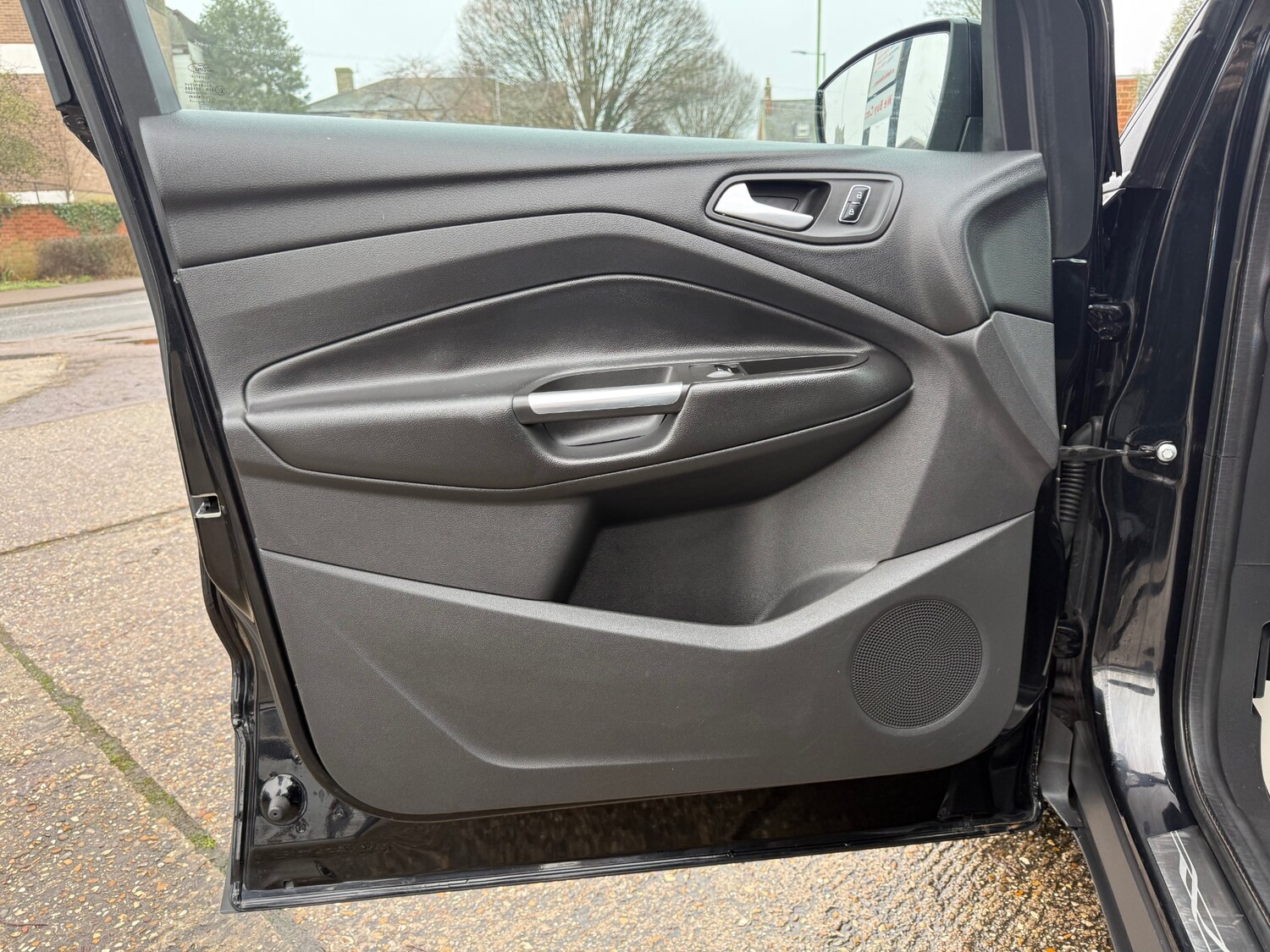 Used Ford Kuga 2015 for sale - 77502282: Photo 25