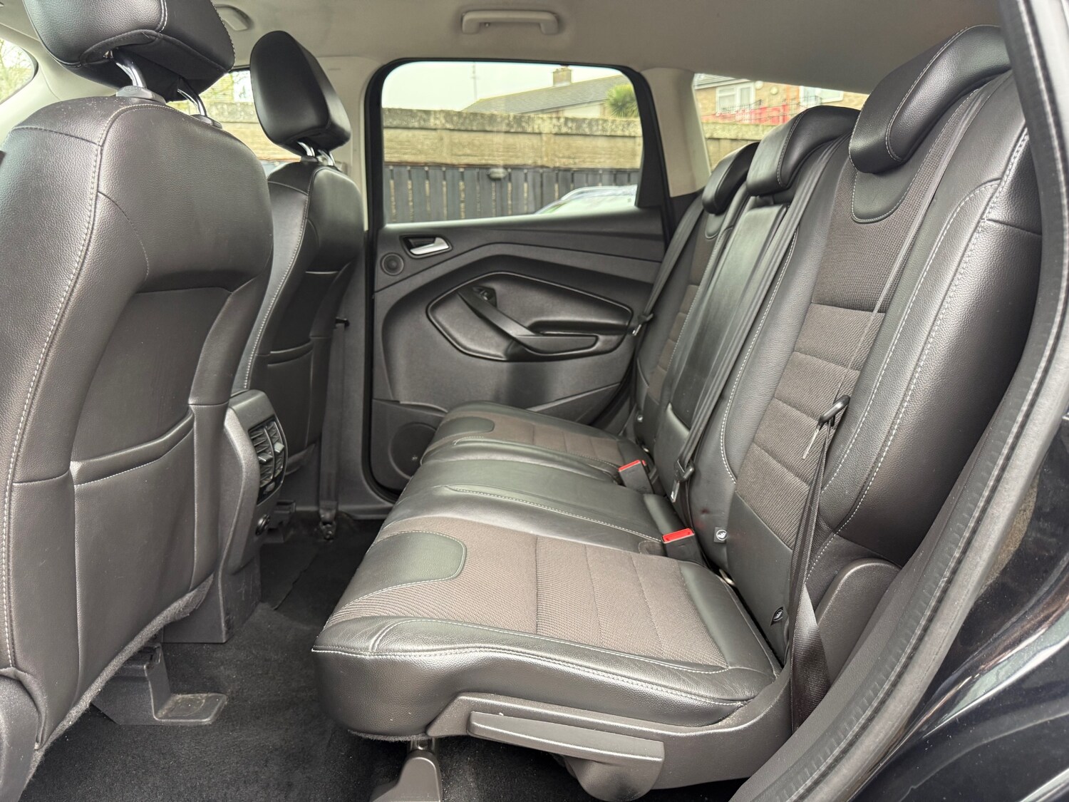 Used Ford Kuga 2015 for sale - 77502282: Photo 27