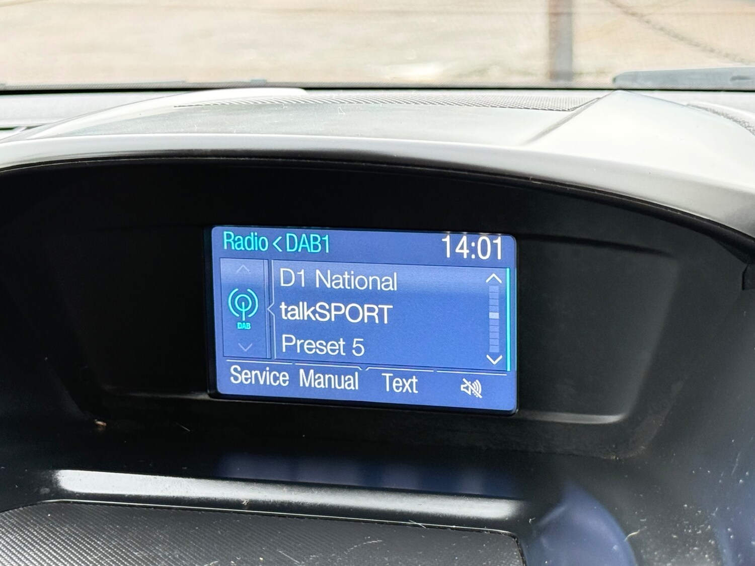 Used Ford Kuga 2015 for sale - 77502282: Photo 45