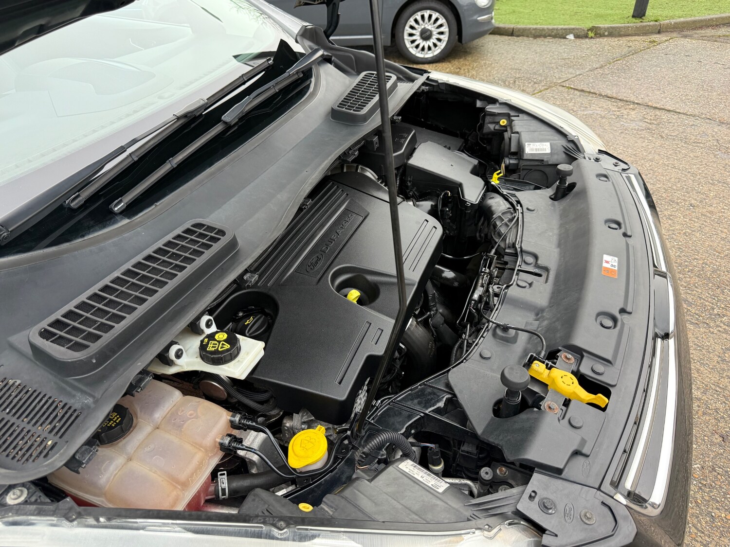 Used Ford Kuga 2015 for sale - 77502282: Photo 50