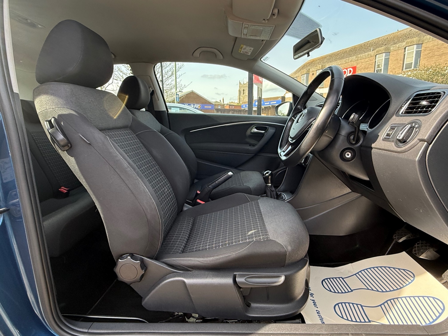 Used Volkswagen Polo 2015 for sale - 78191040: Photo 12