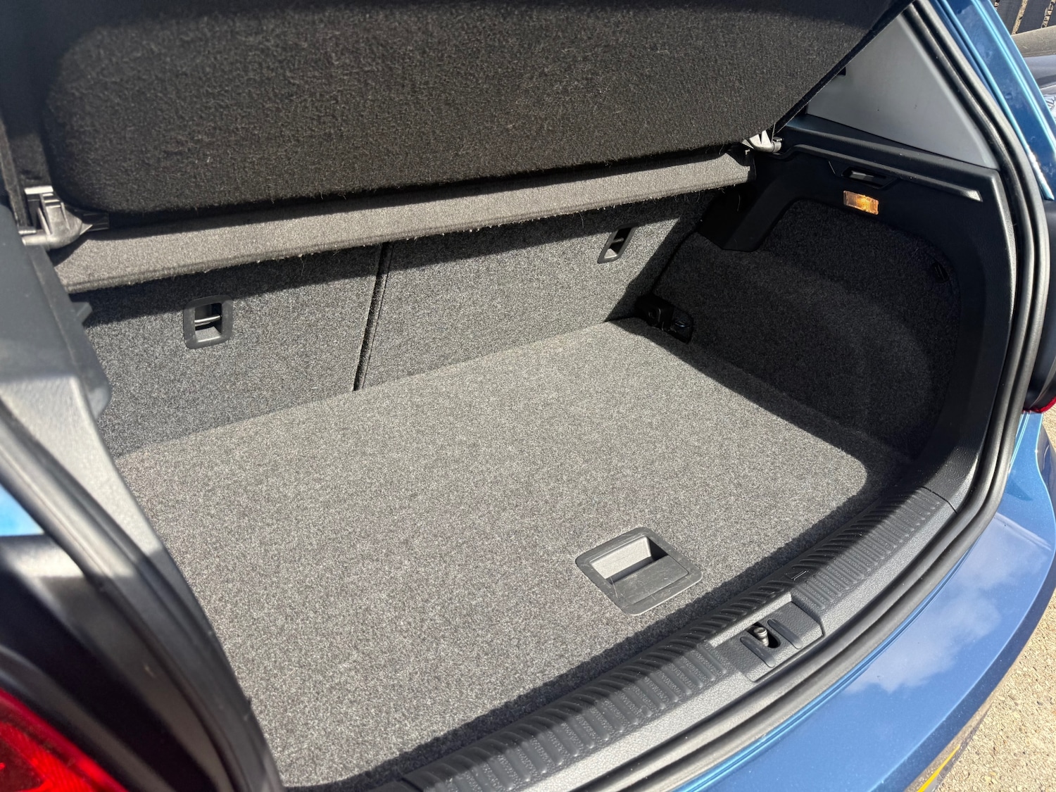 Used Volkswagen Polo 2015 for sale - 78191040: Photo 22