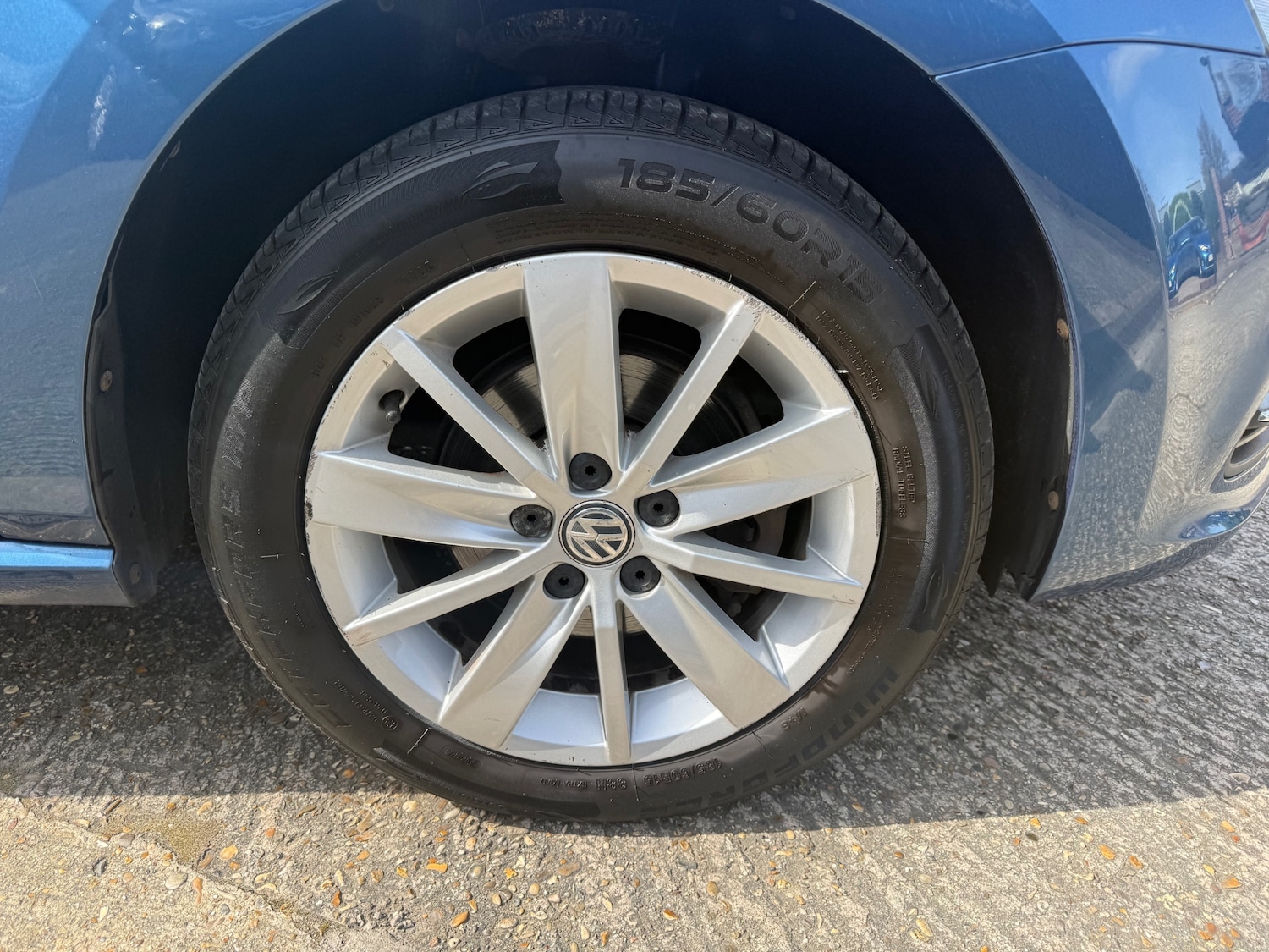 Used Volkswagen Polo 2015 for sale - 78191040: Photo 25