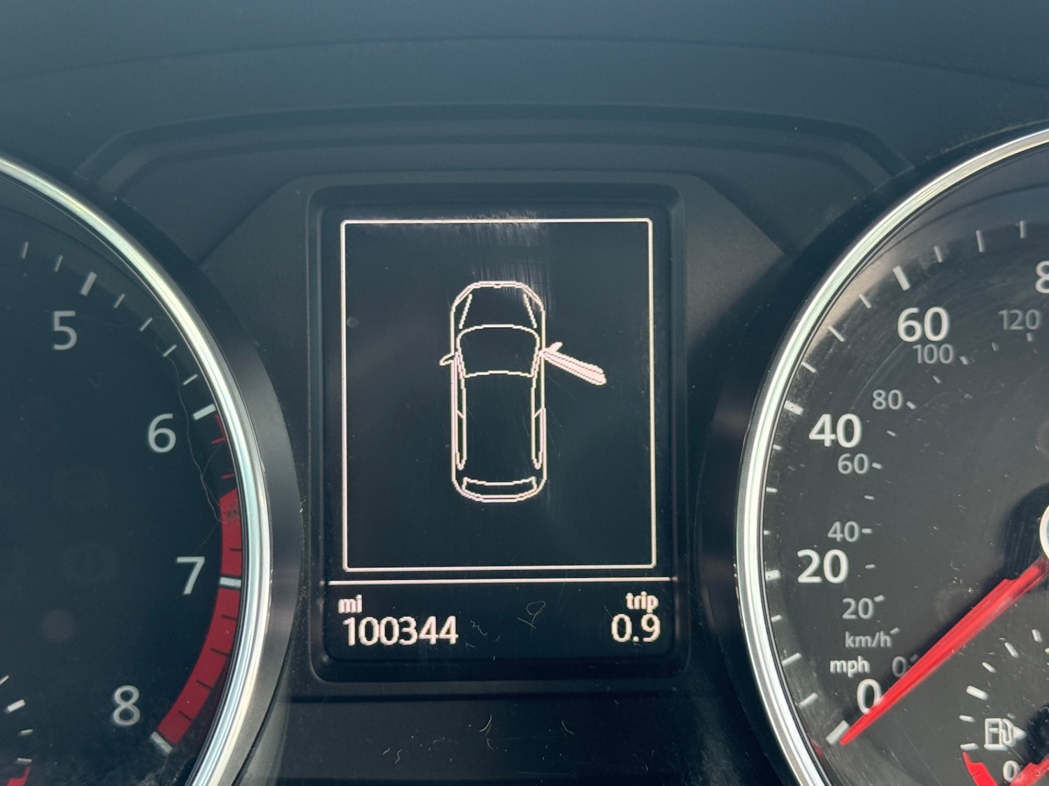 Used Volkswagen Polo 2015 for sale - 78191040: Photo 29