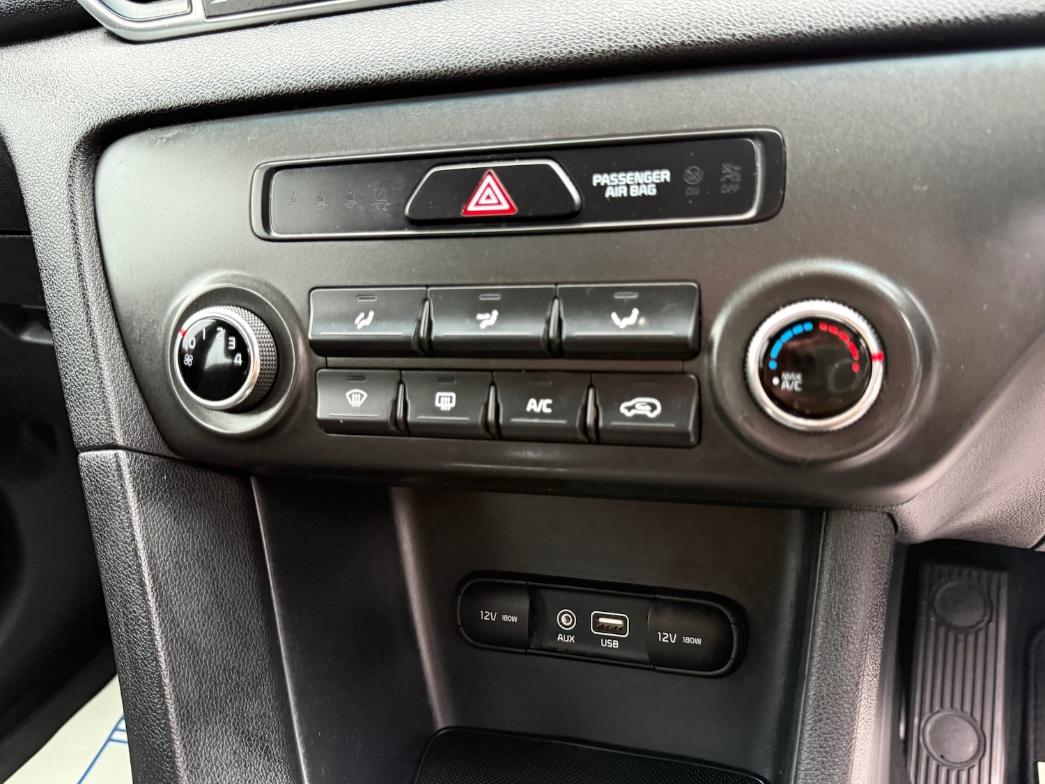 Used Kia Sportage 2018 for sale - 77490425: Photo 38