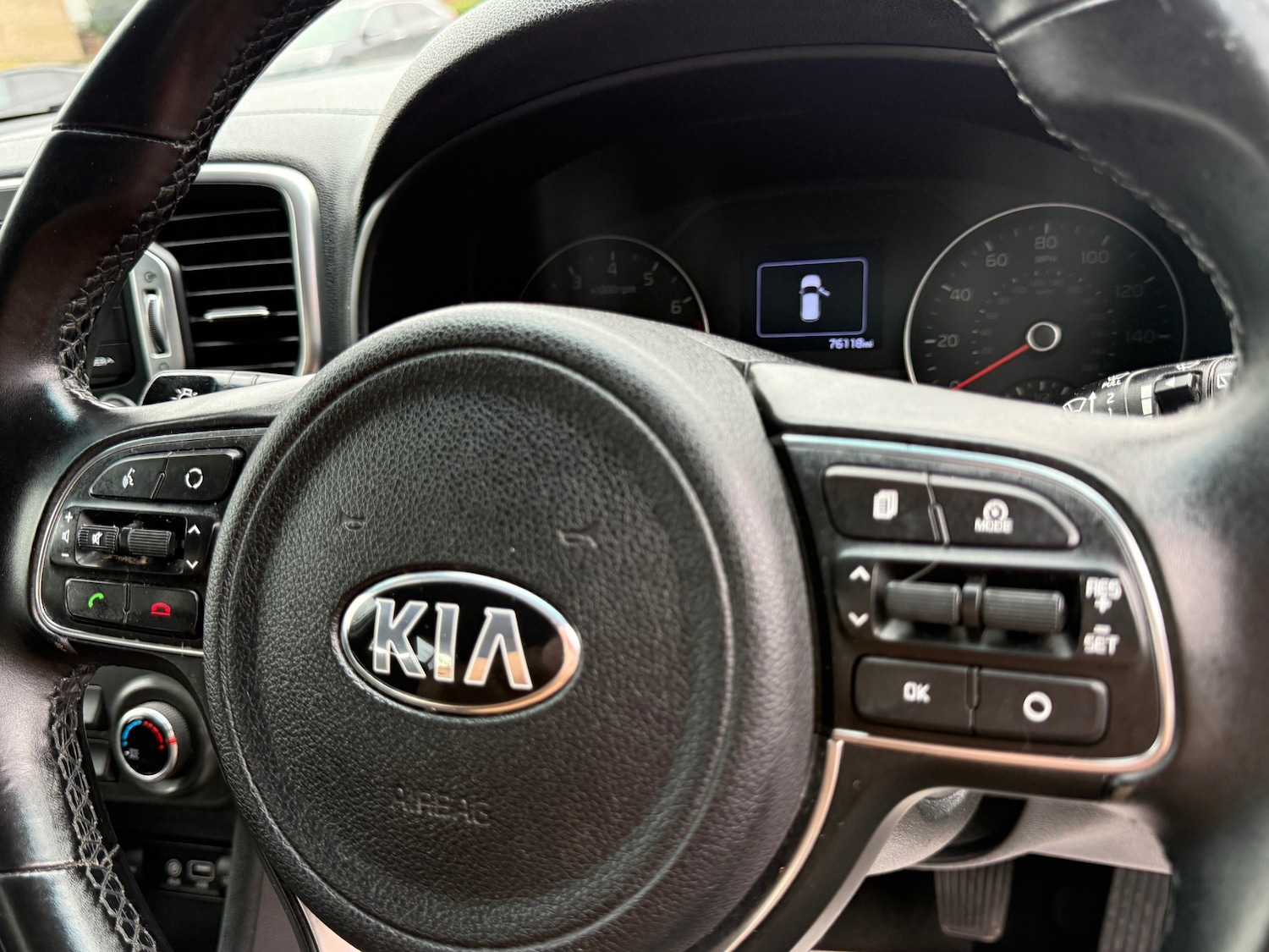 Used Kia Sportage 2018 for sale - 77490425: Photo 41