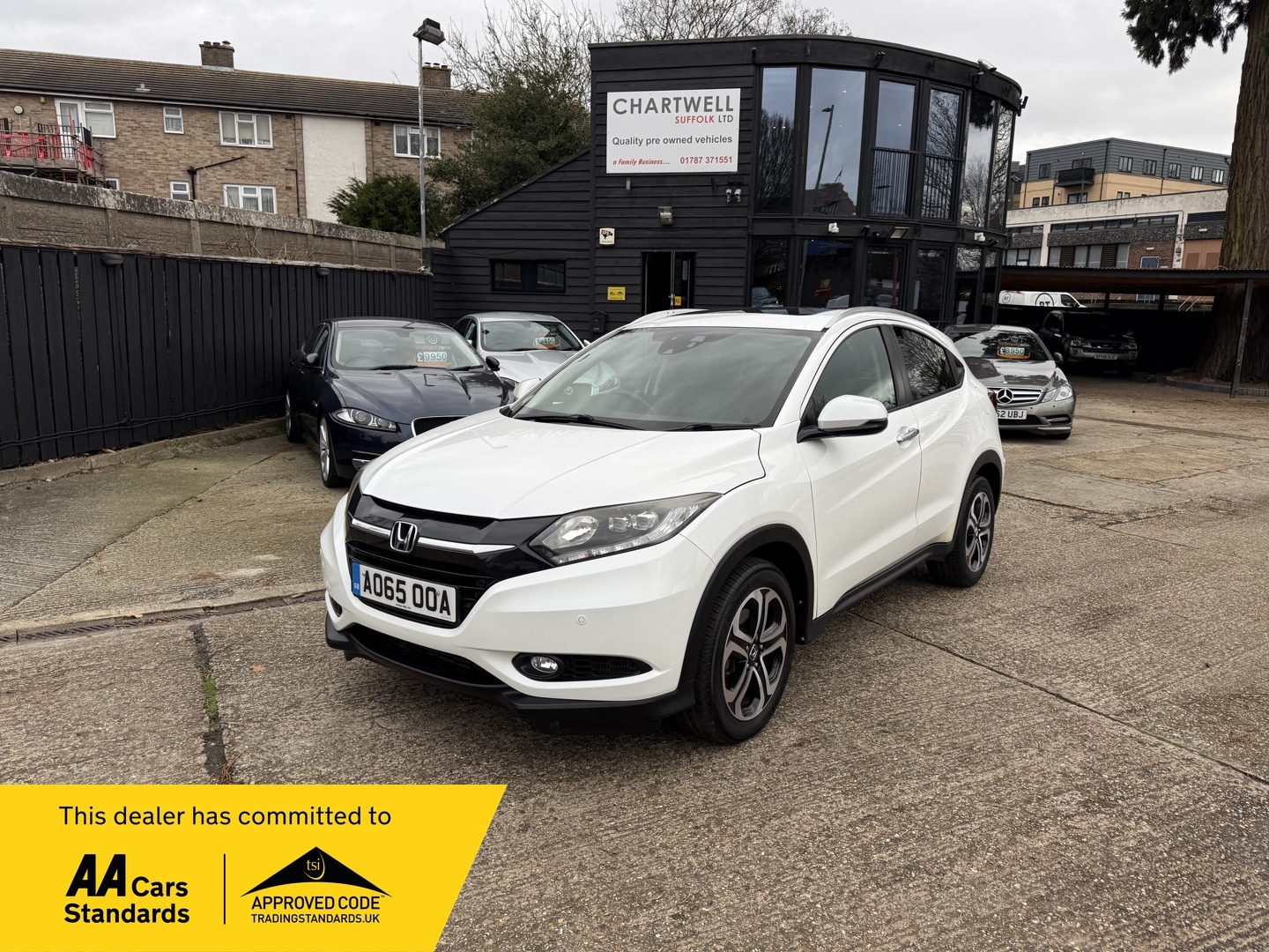 Used Honda HR-V 2015 for sale - 76920191: Photo 1