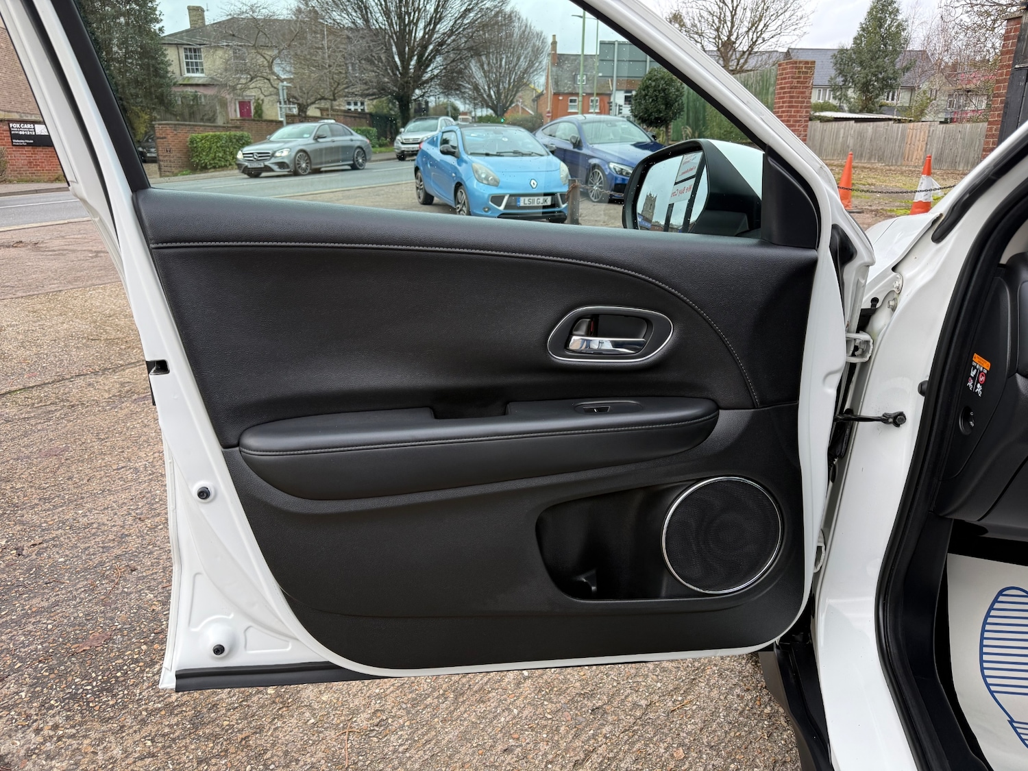 Used Honda HR-V 2015 for sale - 76920191: Photo 21