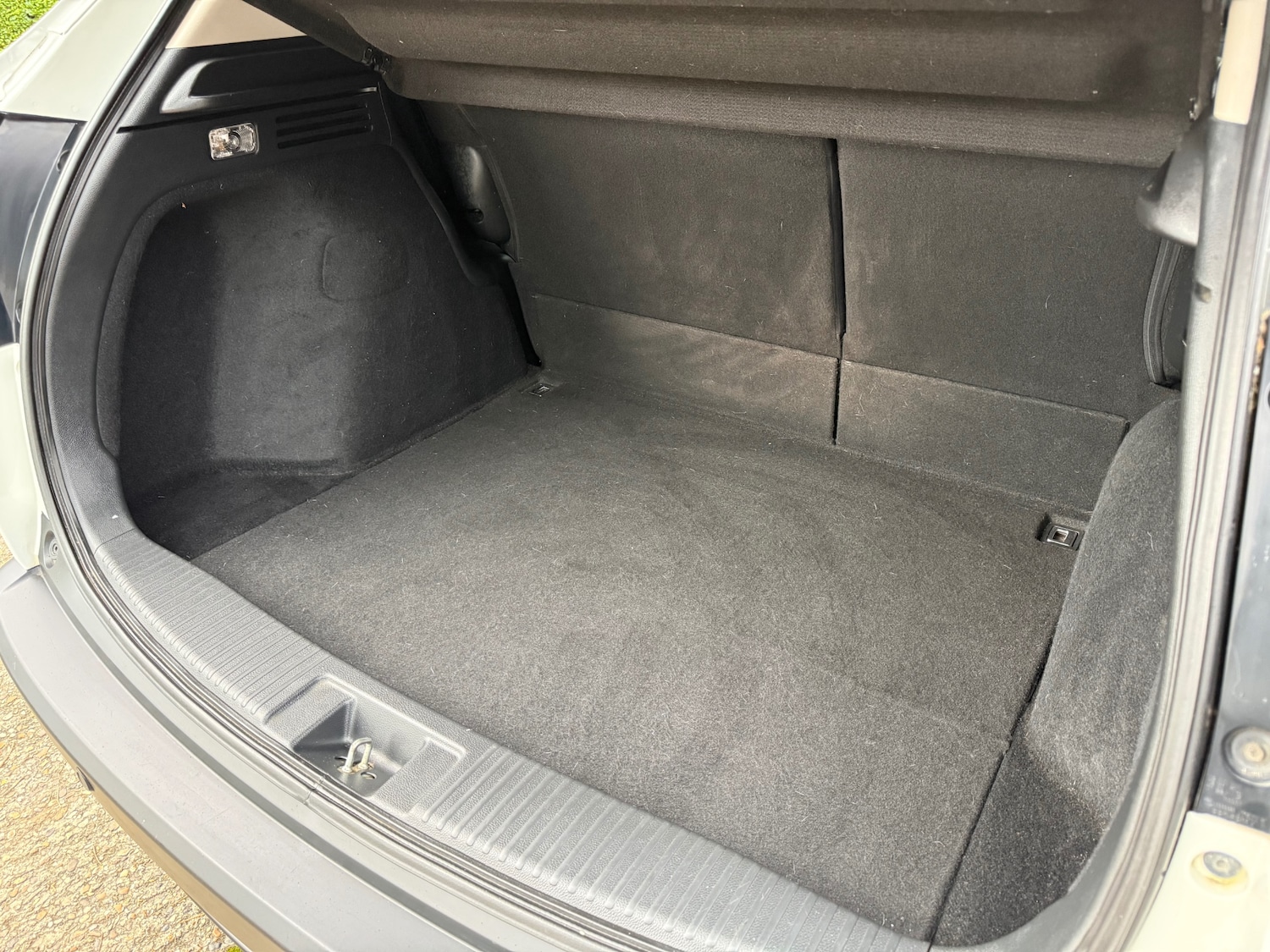 Used Honda HR-V 2015 for sale - 76920191: Photo 25