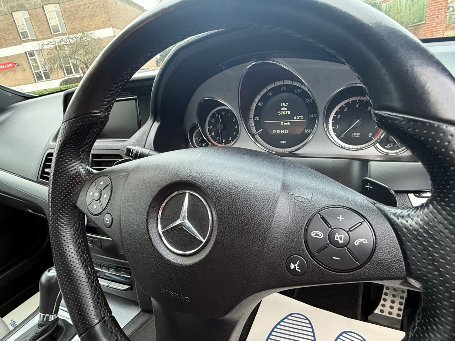 Used Mercedes-Benz E Class 2009 for sale - 77323885: Photo 41