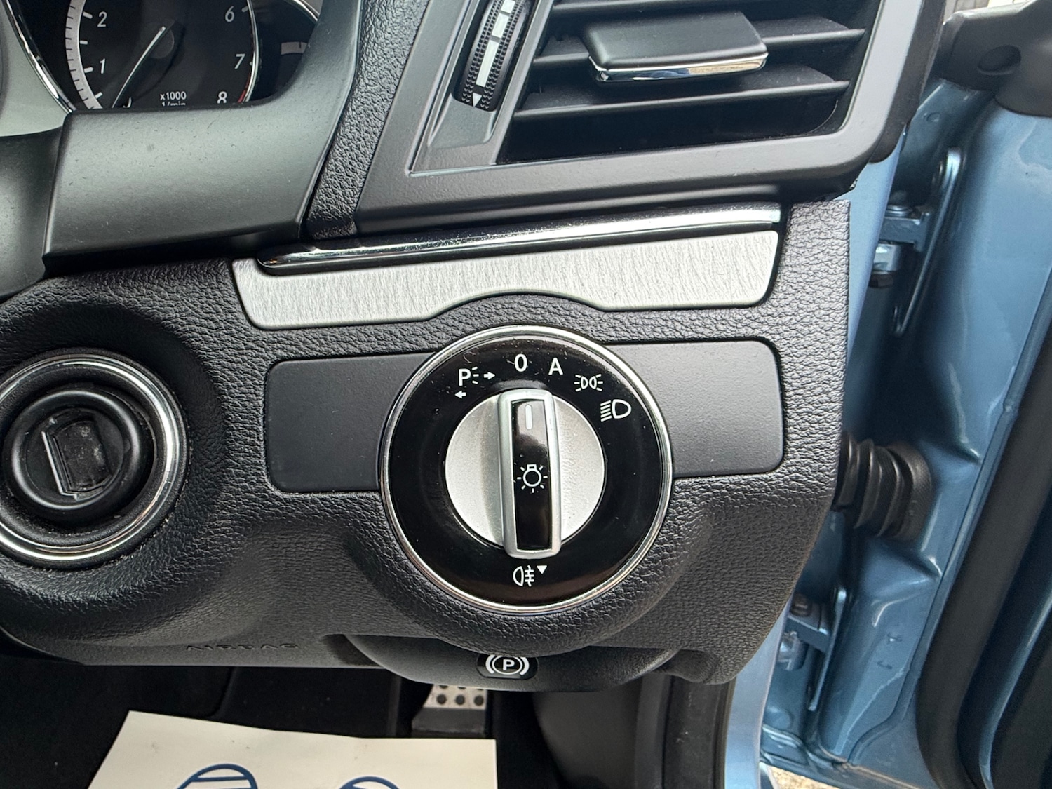 Used Mercedes-Benz E Class 2009 for sale - 77323885: Photo 42