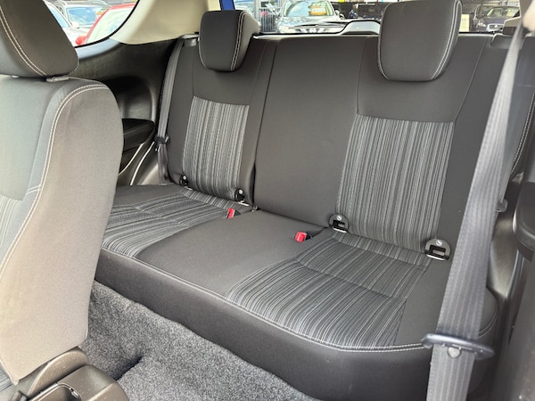 Used Suzuki Swift 2016 for sale - 75982064: Photo 26