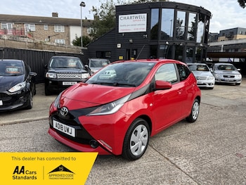 2018 (18) - 1.0 VVT-i X-Play 5dr x-shift