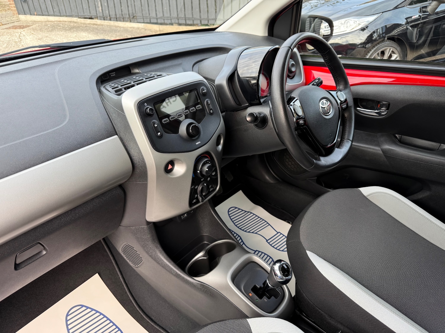 Used Toyota AYGO 2018 for sale - 76144499: Photo 20