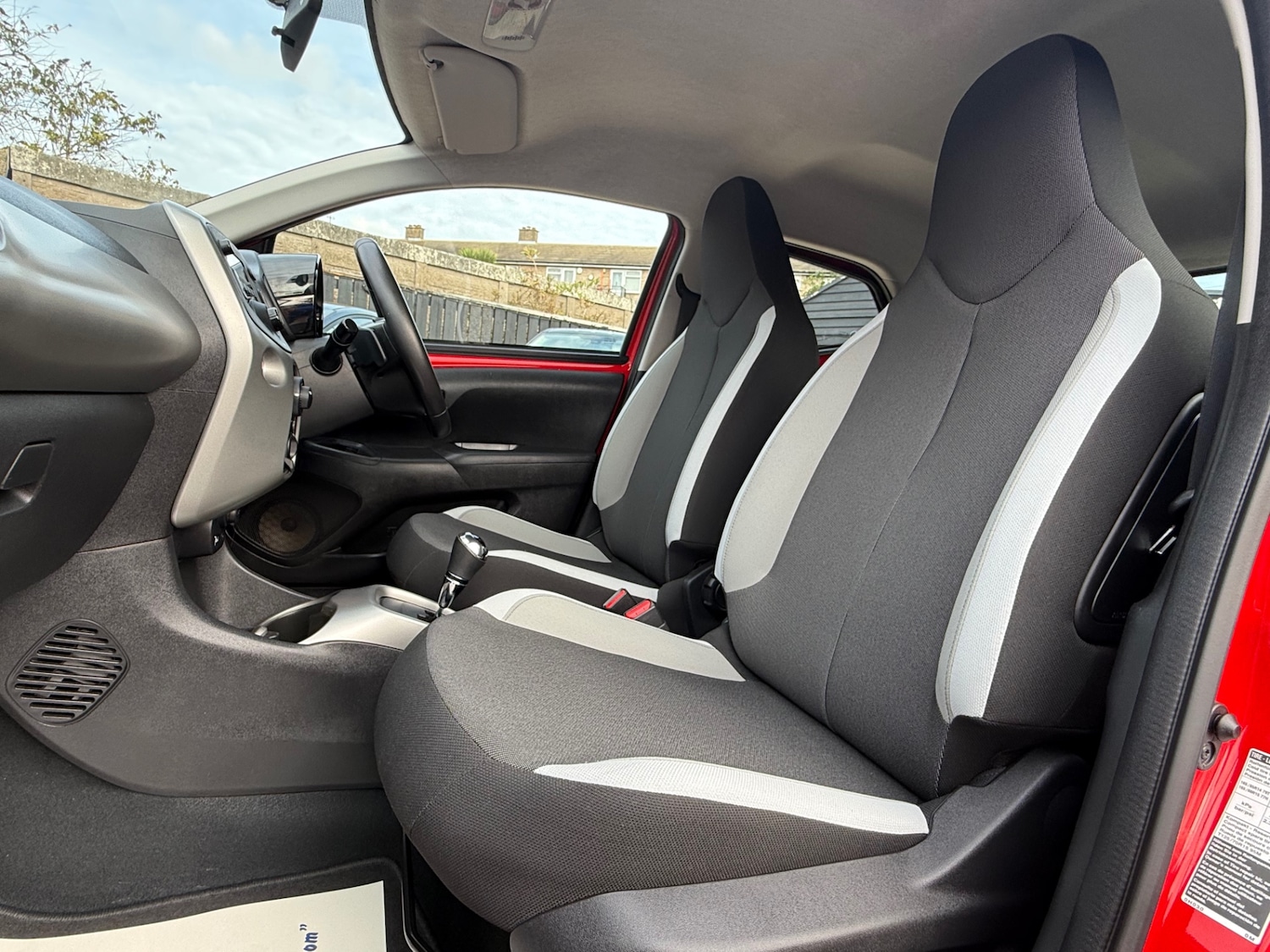 Used Toyota AYGO 2018 for sale - 76144499: Photo 23