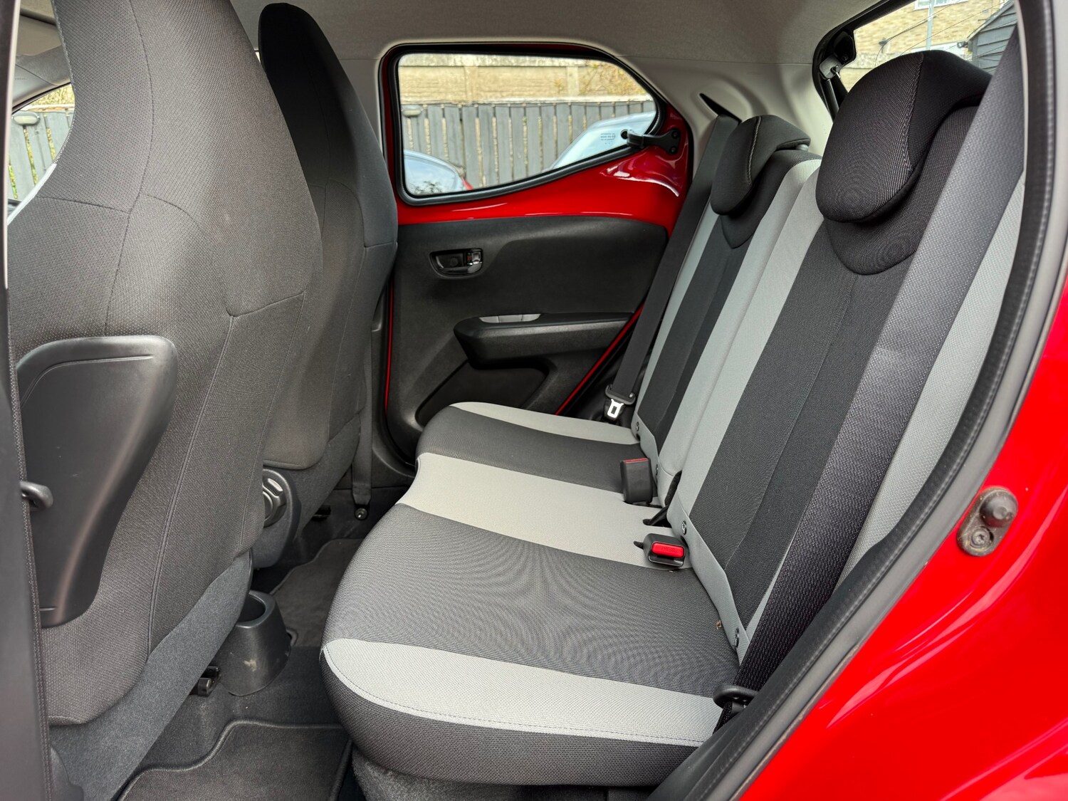 Used Toyota AYGO 2018 for sale - 76144499: Photo 26