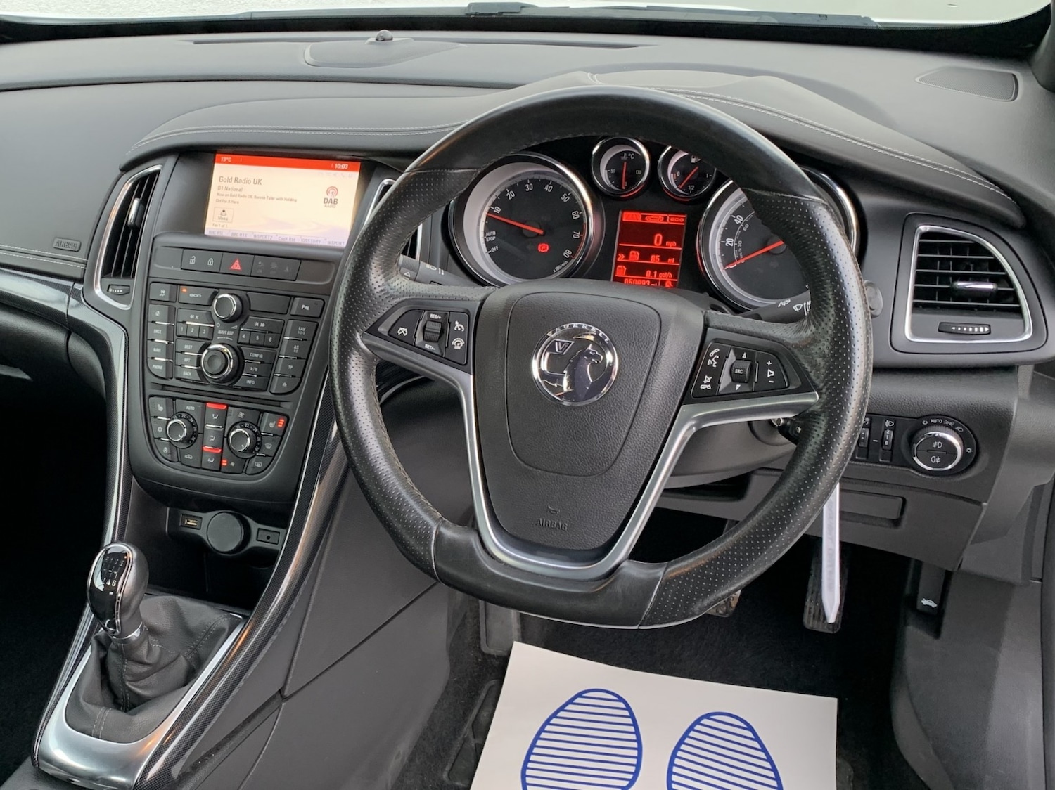 Used Vauxhall Cascada 2015 for sale - 76305502: Photo 2