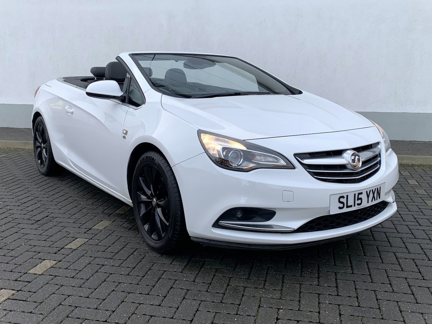 Used Vauxhall Cascada 2015 for sale - 76305502: Photo 6
