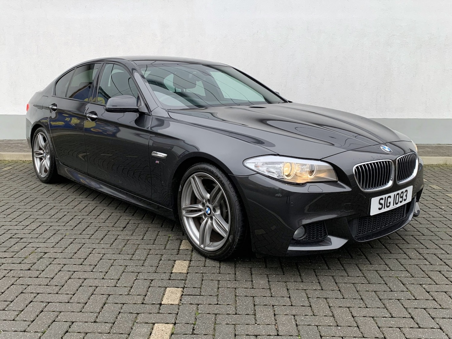 Used BMW 5 Series 2011 for sale - 76246113: Photo 3