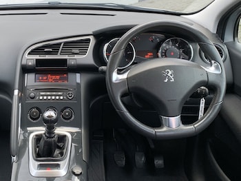 Used Peugeot 3008 2015 for sale - 78213510: Photo
