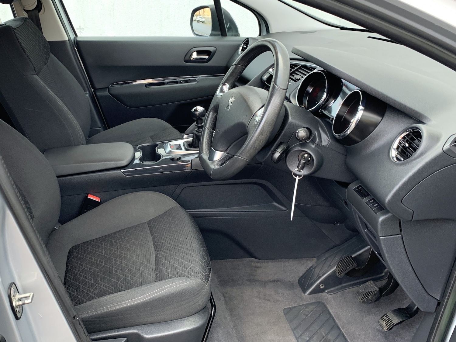 Used Peugeot 3008 2015 for sale - 78213510: Photo 5