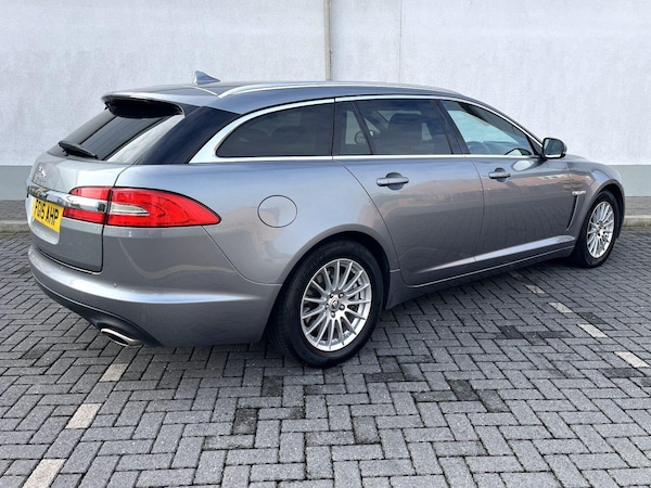 Used Jaguar XF 2015 for sale - 75561538: Photo 10