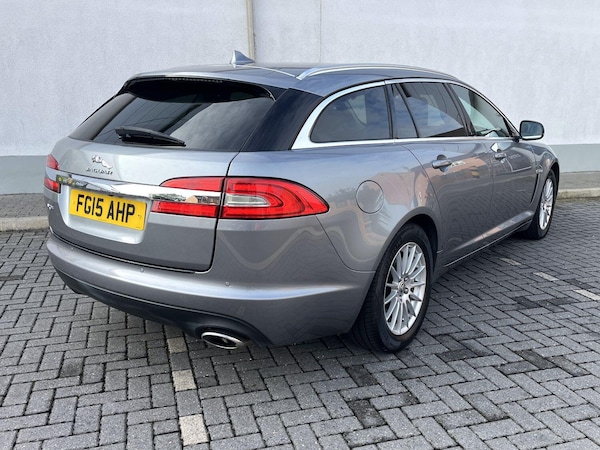 Used Jaguar XF 2015 for sale - 75561538: Photo 9