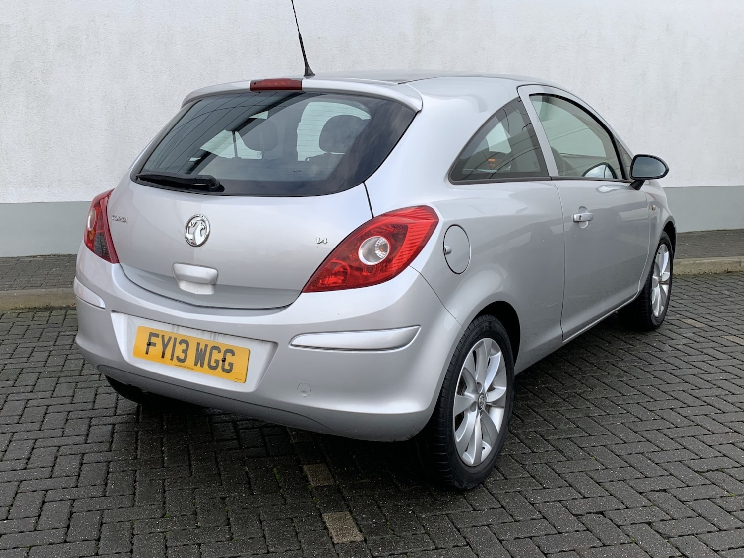 Used Vauxhall Corsa 2013 for sale - 76439880: Photo 9