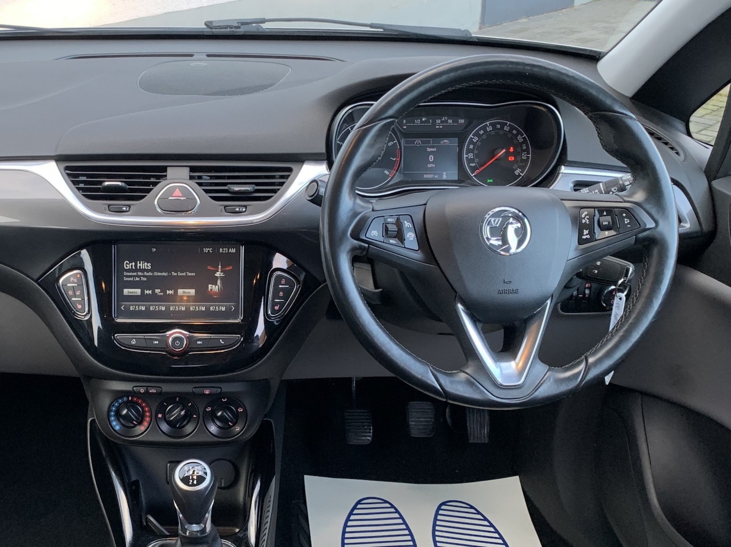 Used Vauxhall Corsa 2016 for sale - 76324743: Photo 2