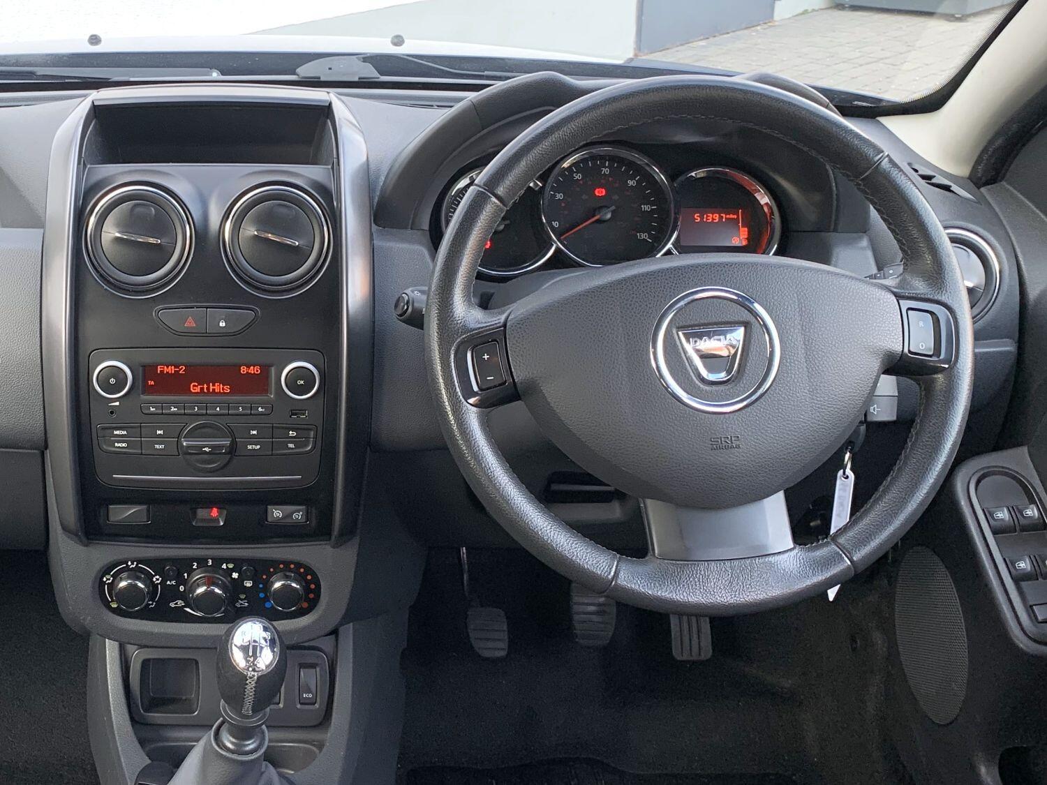 Used Dacia Duster 2016 for sale - 76794393: Photo 2