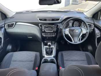 Used Nissan Qashqai 2015 for sale - 74905528: Photo