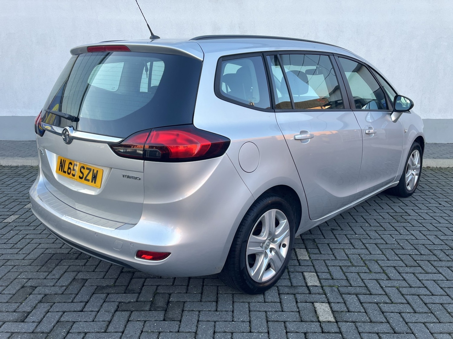 Used Vauxhall Zafira 2015 for sale - 77991569: Photo 10