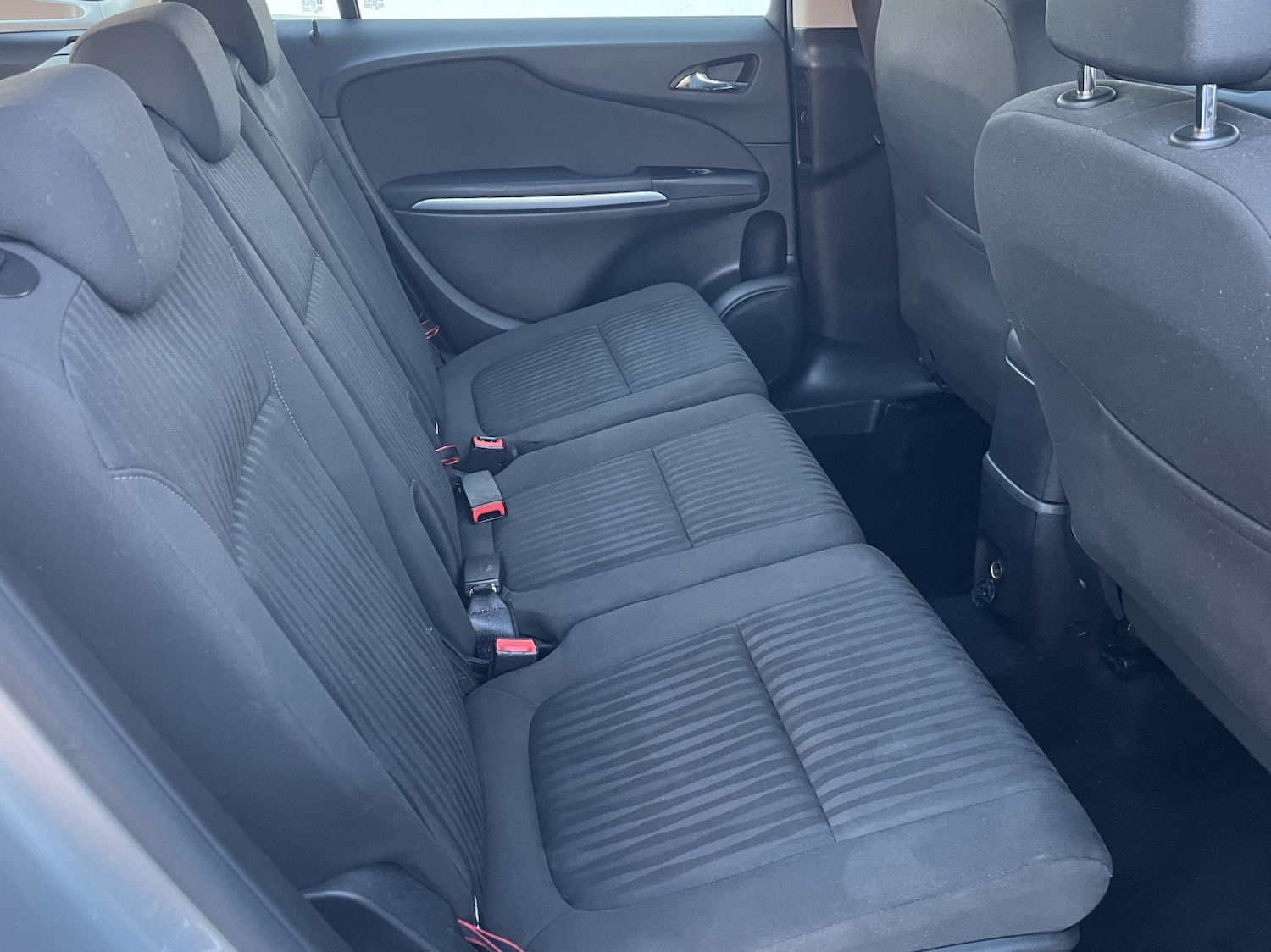 Used Vauxhall Zafira 2015 for sale - 77991569: Photo 8