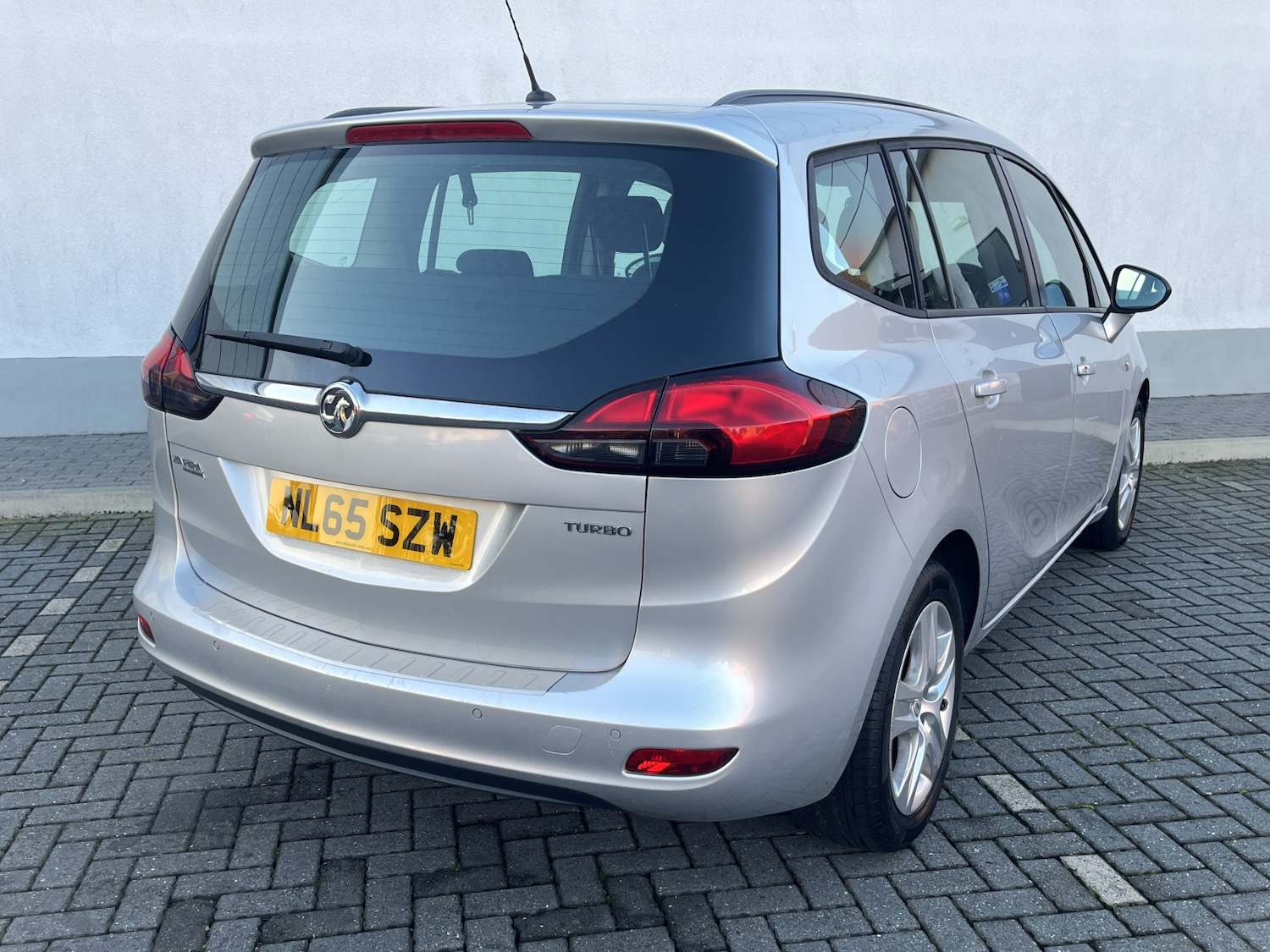 Used Vauxhall Zafira 2015 for sale - 77991569: Photo 9