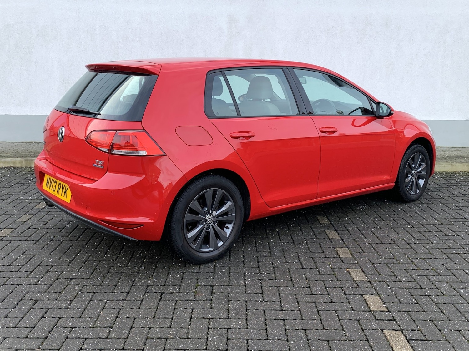 Used Volkswagen Golf 2013 for sale - 77478052: Photo 10