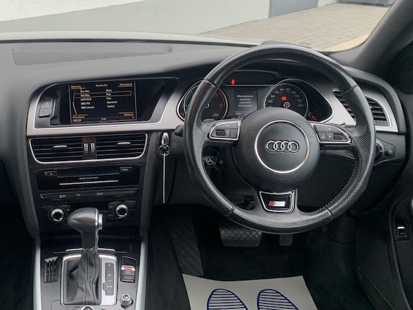 Used Audi A4 2013 for sale - 75667930: Photo 2