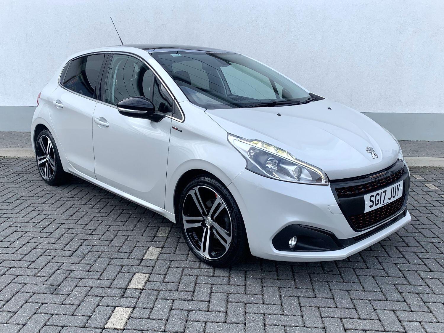 Used Peugeot 208 2017 for sale - 76170419: Photo 3