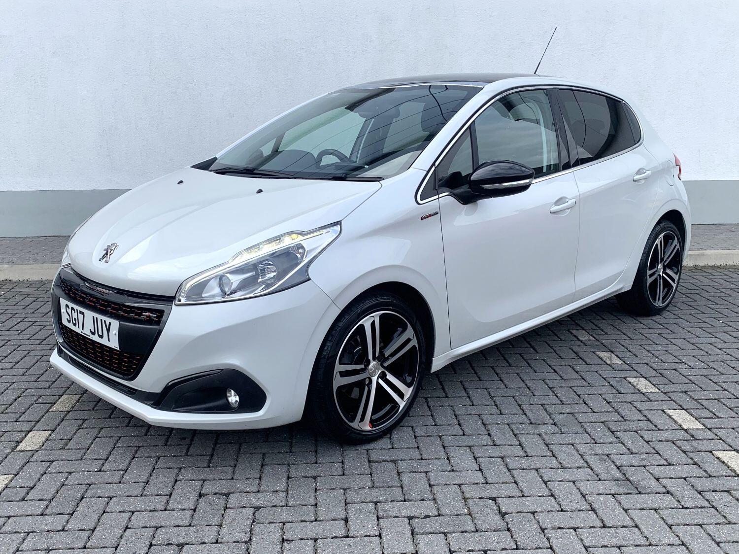 Used Peugeot 208 2017 for sale - 76170419: Photo 4