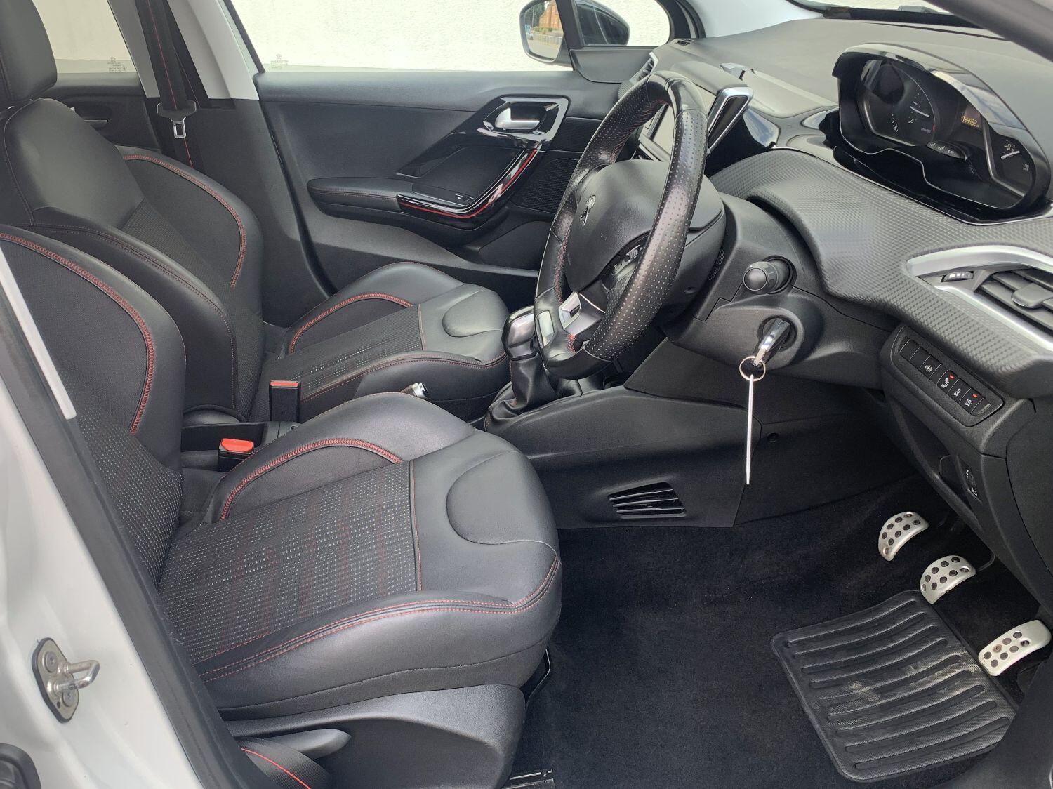 Used Peugeot 208 2017 for sale - 76170419: Photo 5