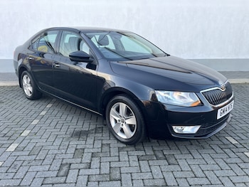 Used Skoda Octavia 2014 for sale - 76358030: Photo