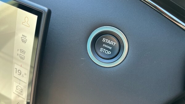 Used Land Rover Range Rover Evoque 2025 for sale - 76145865: Photo 45